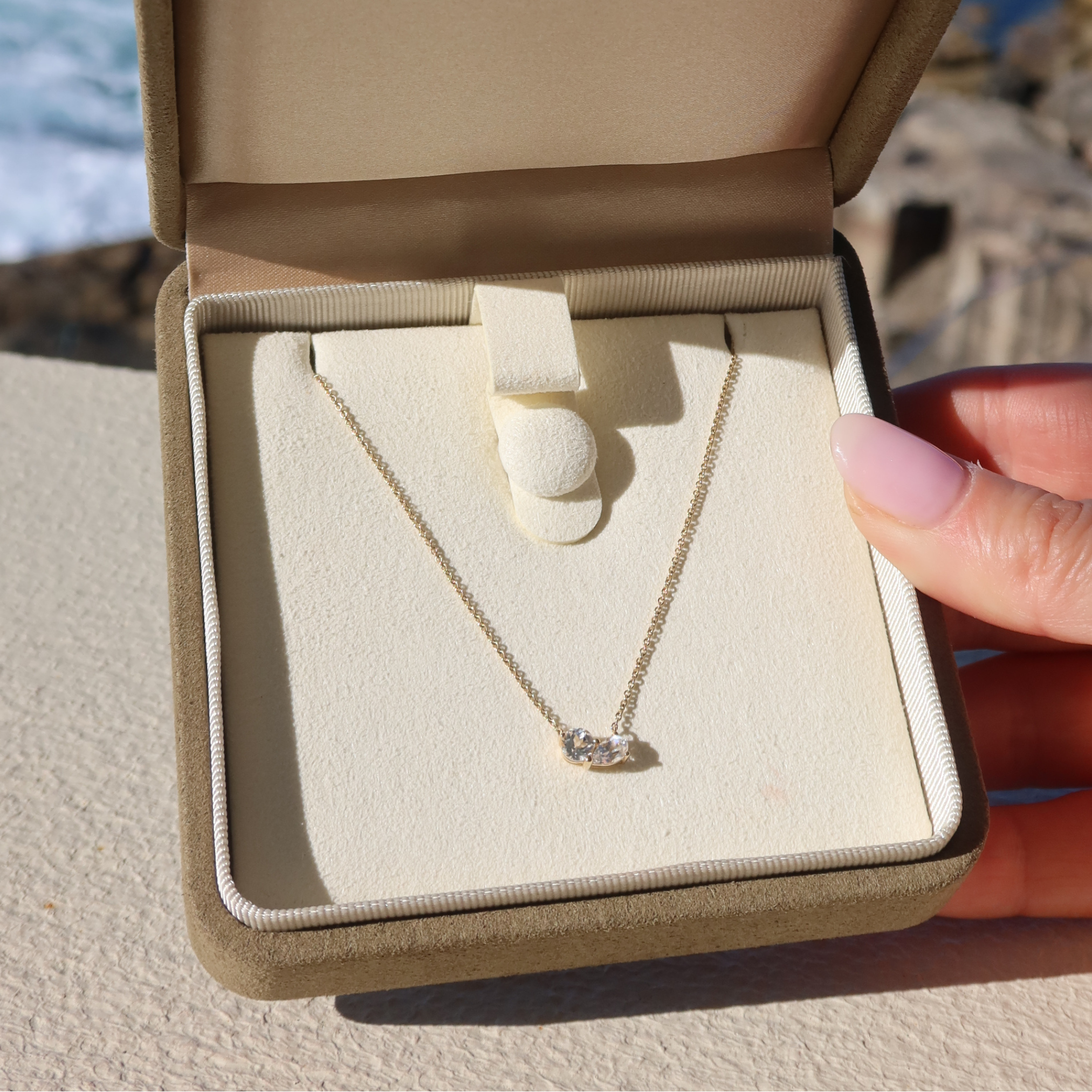 Solid gold necklace 10k gold - perfect fine jewellery for every day