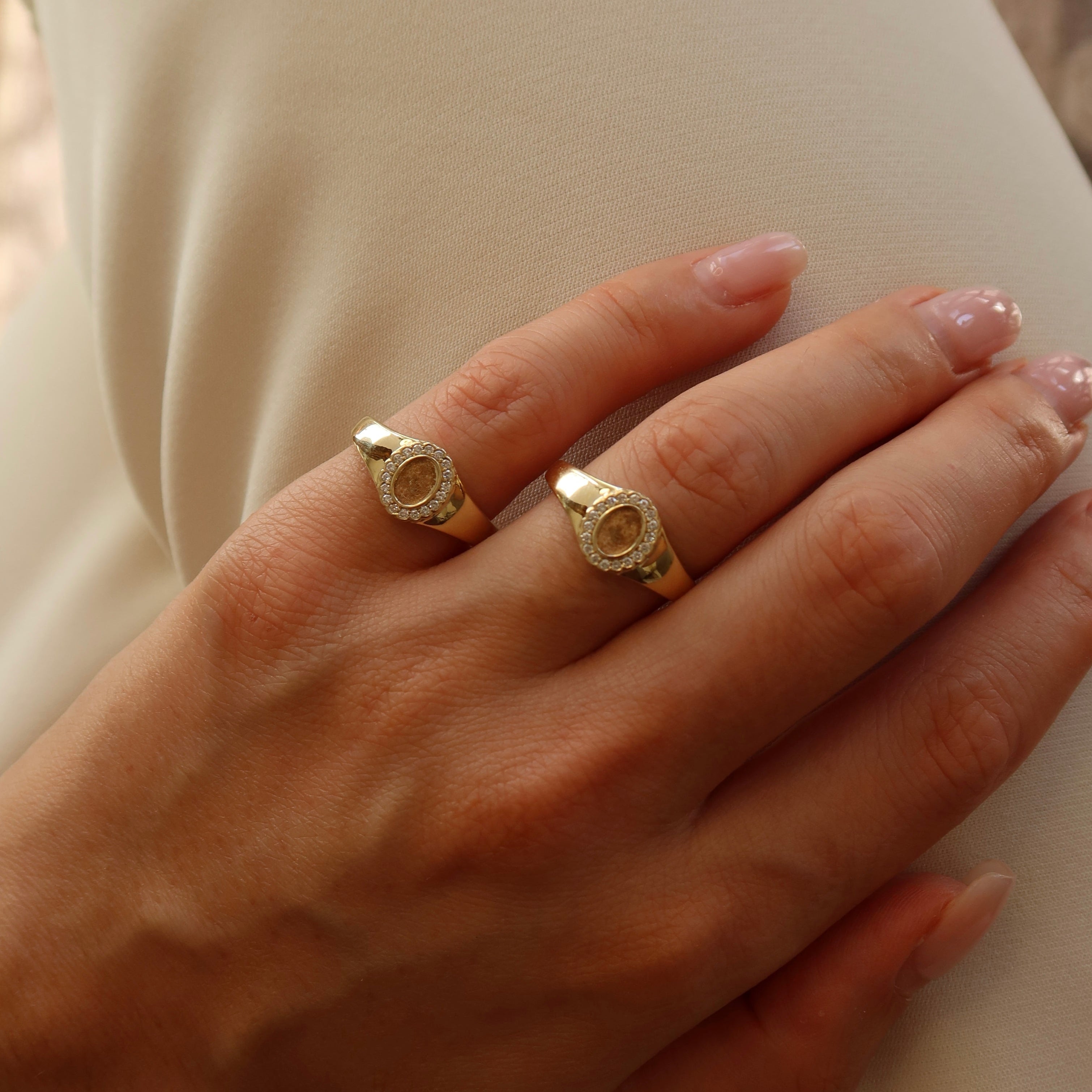 fingerprint memorial ring in 10 karat yellow gold with lab diamonds 
