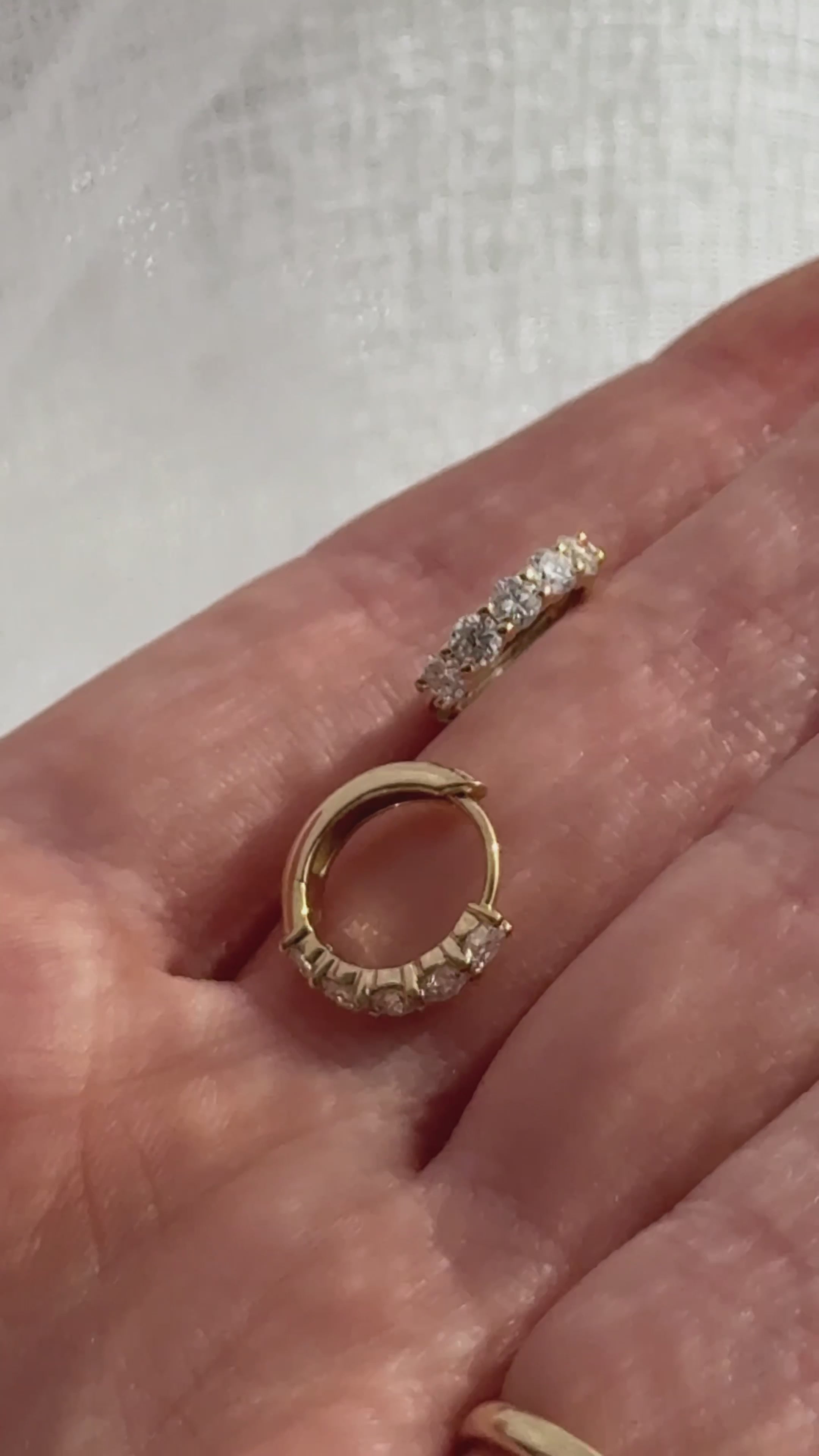lab diamond huggie earrings in 10 karat yellow gold
